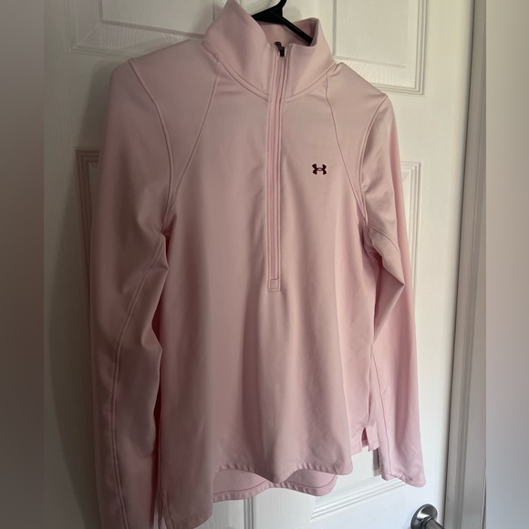 Like New! Light Pink Under Armour 1/2 Zip, size Medium - Picture 6 of 9